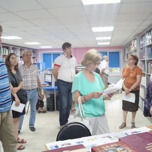 Члены общественного совета посетили Центральную городскую библиотеку