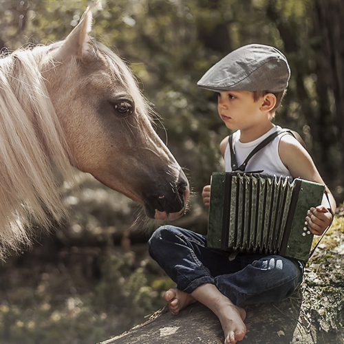 Поэтический микрофон «Имя на обложке»