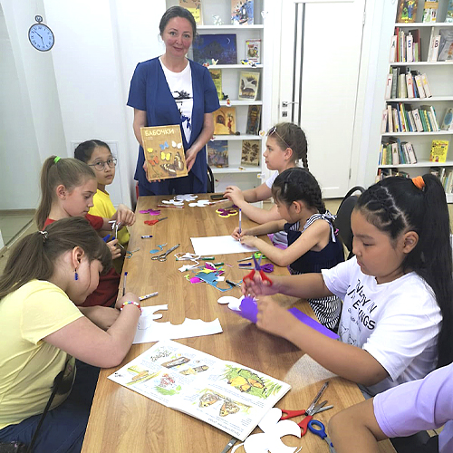 Мастер-класс от художницы ‒ Алёны Петровой