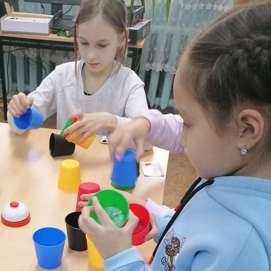 Игровой час «Ура! Каникулы!»