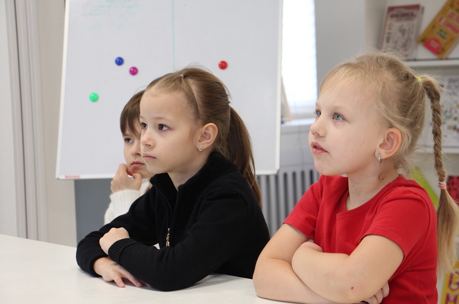 Занятие студии мультипликации «Как оживить картину»