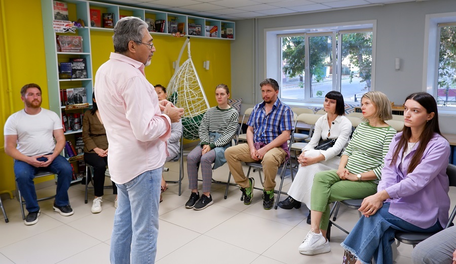 В модельной библиотеке создадут ораторов