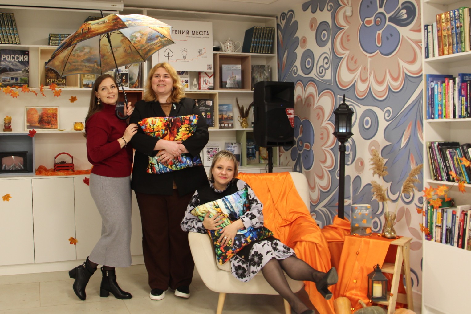 Лоскутное одеяло искусств укутало гостей модельной библиотеки