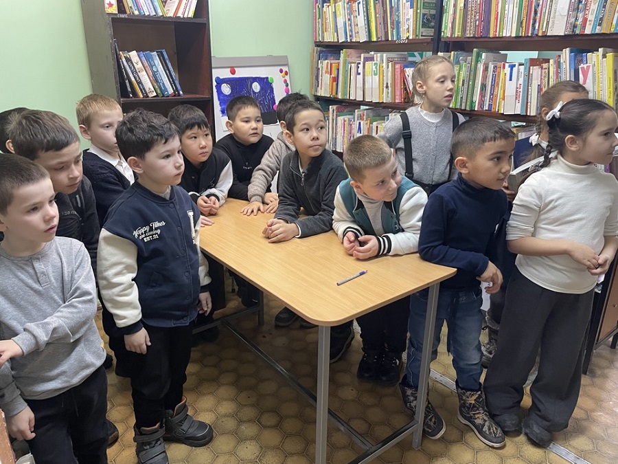 Маленьким читателям раскрыли тайны библиотеки